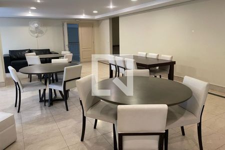 Apartamento à venda com 3 quartos, 240m² em Santa Cecilia, São Paulo