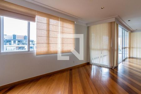 Apartamento à venda com 4 quartos, 258m² em Vila Madalena, São Paulo