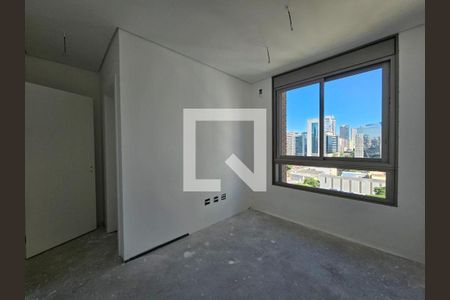 Apartamento à venda com 3 quartos, 191m² em Vila Nova Conceição, São Paulo