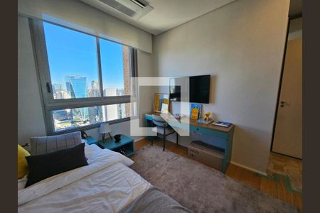 Apartamento à venda com 3 quartos, 191m² em Vila Nova Conceição, São Paulo