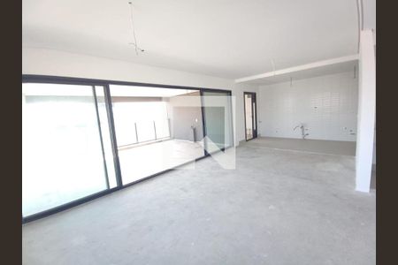 Apartamento à venda com 2 quartos, 174m² em Pinheiros, São Paulo