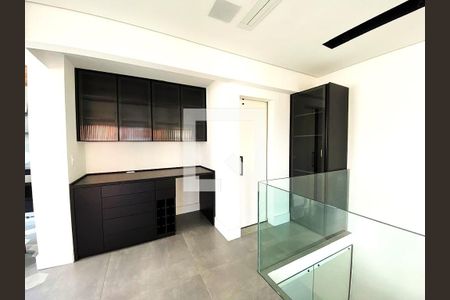 Apartamento à venda com 2 quartos, 141m² em Moema, São Paulo