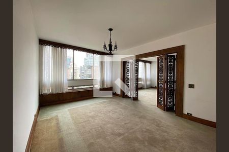 Apartamento à venda com 3 quartos, 241m² em Cerqueira César, São Paulo