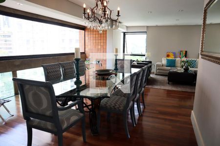 Apartamento à venda com 3 quartos, 172m² em Chácara Itaim, São Paulo