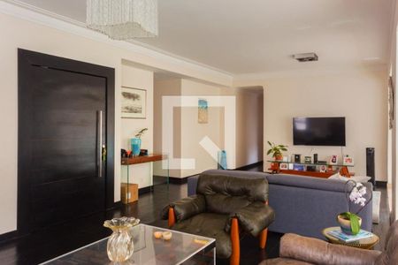 Apartamento à venda com 3 quartos, 240m² em Jardim Paulista, São Paulo