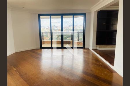 Apartamento à venda com 4 quartos, 240m² em Vila Nova Conceição, São Paulo