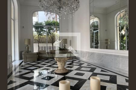 Apartamento à venda com 4 quartos, 315m² em Vila Caraguata, São Paulo