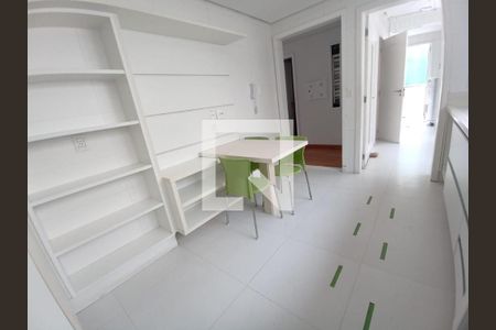 Casa de Condomínio à venda com 3 quartos, 414m² em Vila Madalena, São Paulo