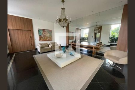 Apartamento à venda com 3 quartos, 450m² em Santa Cecilia, São Paulo