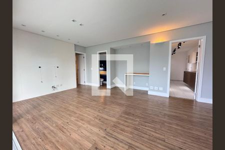 Apartamento à venda com 3 quartos, 162m² em Vila Romana, São Paulo