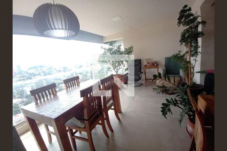 Apartamento à venda com 3 quartos, 121m² em Pinheiros, São Paulo