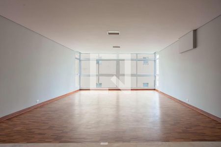 Apartamento à venda com 3 quartos, 180m² em Cerqueira César, São Paulo