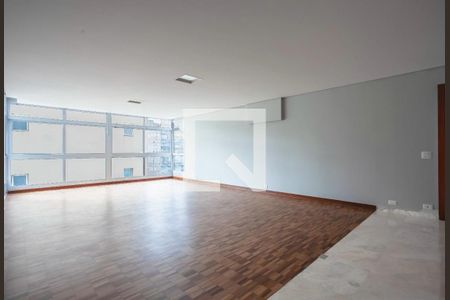 Apartamento à venda com 3 quartos, 180m² em Cerqueira César, São Paulo