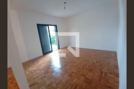 Casa à venda com 4 quartos, 410m² em Alto de Pinheiros, São Paulo