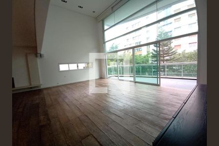 Apartamento à venda com 3 quartos, 250m² em Perdizes, São Paulo
