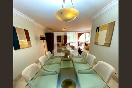 Apartamento à venda com 3 quartos, 250m² em Santa Cecilia, São Paulo
