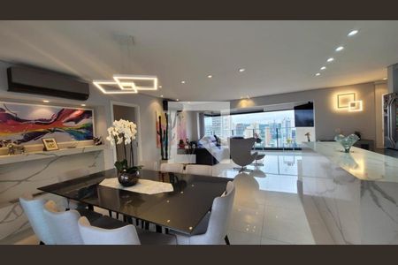 Apartamento à venda com 3 quartos, 145m² em Jardim das Acacias, São Paulo
