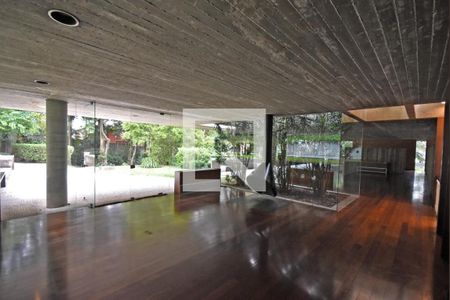 Casa à venda com 3 quartos, 976m² em Morumbi, São Paulo