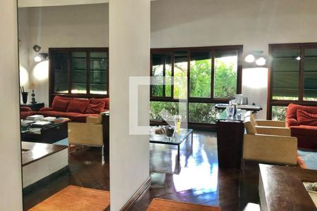 Casa à venda com 4 quartos, 411m² em Vila Ida, São Paulo