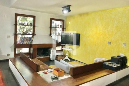 Casa à venda com 4 quartos, 411m² em Vila Ida, São Paulo