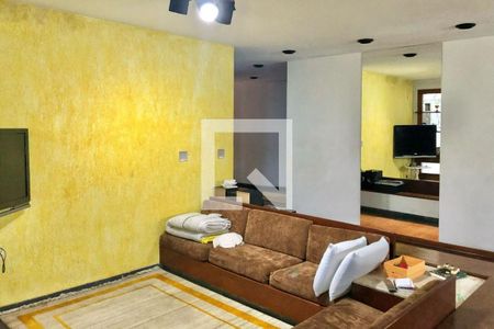 Casa à venda com 4 quartos, 411m² em Vila Ida, São Paulo