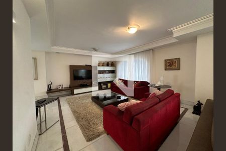 Sala de apartamento à venda com 4 quartos, 300m² em Pacaembu, São Paulo