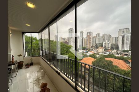 Sala de apartamento à venda com 4 quartos, 300m² em Pacaembu, São Paulo