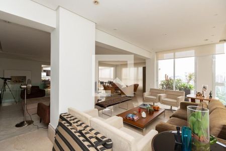 Apartamento à venda com 3 quartos, 343m² em Pinheiros, São Paulo