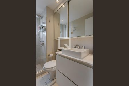 Banheiro da Suíte de apartamento à venda com 2 quartos, 81m² em São Geraldo, Porto Alegre