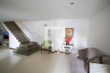 Sala de casa à venda com 4 quartos, 300m² em Curicica, Rio de Janeiro