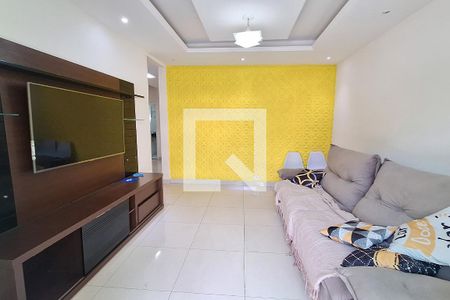 Sala de casa para alugar com 3 quartos, 267m² em Jardim Olavo Bilac, Duque de Caxias