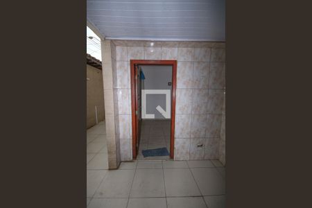 Sala de casa para alugar com 4 quartos, 297m² em Nova Mirim, Praia Grande