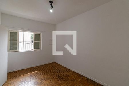 Quarto de casa para alugar com 3 quartos, 80m² em Limoeiro, São Paulo