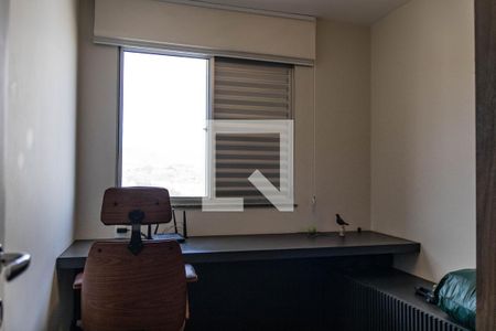 Quarto 1 de apartamento à venda com 3 quartos, 80m² em Buritis, Belo Horizonte