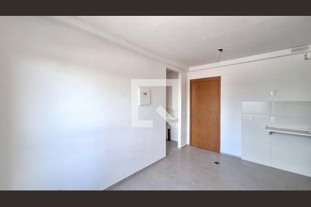 Sala/Cozinha/Área de serviço de apartamento para alugar com 2 quartos, 38m² em Lapa, São Paulo