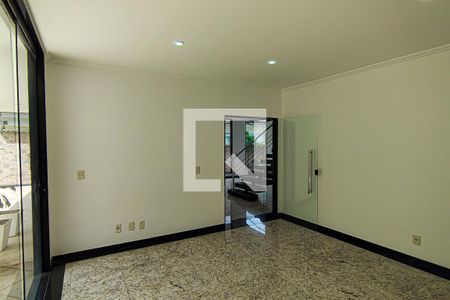 Sala 2 de casa à venda com 3 quartos, 587m² em Freguesia (Jacarepaguá), Rio de Janeiro