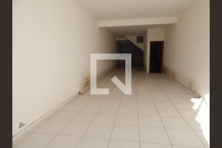 Foto 20 de casa à venda com 3 quartos, 300m² em Vila Granada, São Paulo