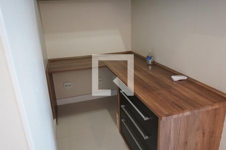 Sala de apartamento à venda com 2 quartos, 70m² em Vila Regente Feijó, São Paulo
