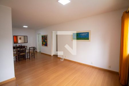 Sala de apartamento para alugar com 3 quartos, 110m² em Itaim Bibi, São Paulo