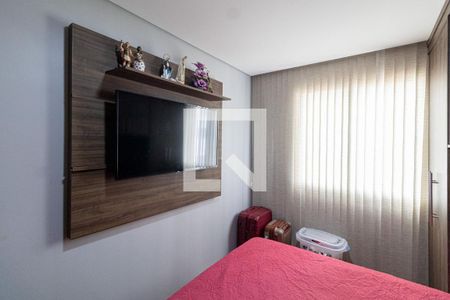 Quarto 2 de apartamento para alugar com 2 quartos, 34m² em Cidade Patriarca, São Paulo