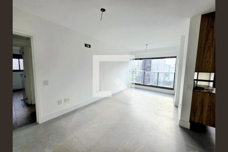 Foto 04 de apartamento à venda com 2 quartos, 76m² em Perdizes, São Paulo