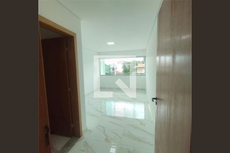 Casa à venda com 3 quartos, 200m² em Vila Salete, São Paulo