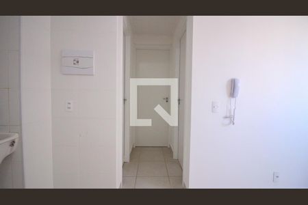 Sala/Cozinha de apartamento para alugar com 2 quartos, 32m² em Vila Ema, São Paulo