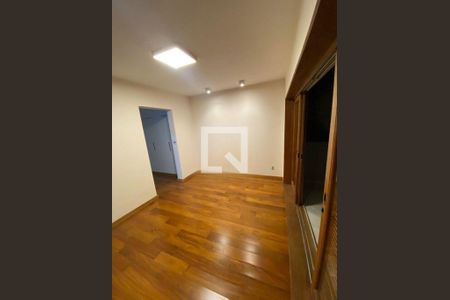 Casa à venda com 3 quartos, 232m² em Sumarezinho, São Paulo