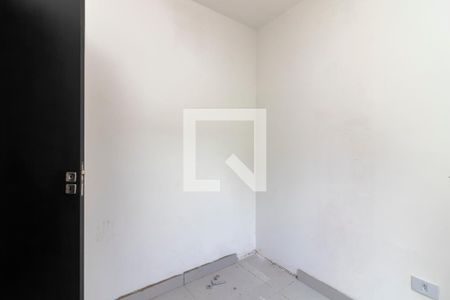 Quarto  de apartamento à venda com 2 quartos, 43m² em Parada Inglesa, São Paulo