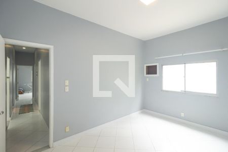 Quarto 1 de casa para alugar com 3 quartos, 99m² em Campo Grande, Rio de Janeiro