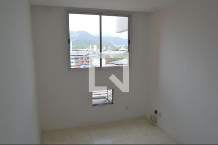 Quarto 1 de apartamento para alugar com 2 quartos, 50m² em Anil, Rio de Janeiro