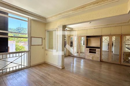 Sala de casa à venda com 3 quartos, 500m² em Jardim Botânico, Rio de Janeiro