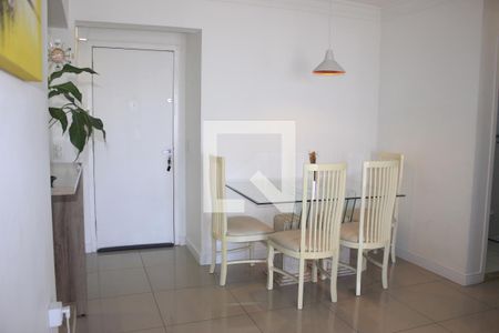 Sala de apartamento para alugar com 2 quartos, 62m² em Vila Leonor, Guarulhos
