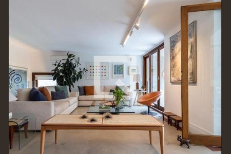 Casa à venda com 3 quartos, 608m² em Jardim Everest, São Paulo